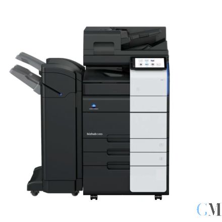 KONICA MINOLTA Bizhub C450i DIN A3 Farbkopierer refurbished auf Unterschrank mit Rollen mit ADF Dualscan mit Finisher FS-539 Tacker mit 247.050 gedruckten Seiten mit gebrauchtem Tonersatz B: 43% C: 37% M: 33% Y: 85% WArtungskit 61% Transferband